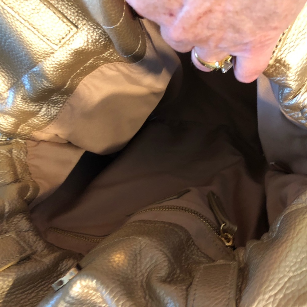 Supple Gold Leather Tote La Monde Bag - Picture 2 of 4